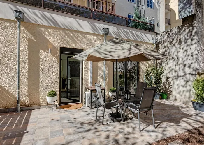 Cozy Modern With Garden In The Center Next To Oktoberfest *